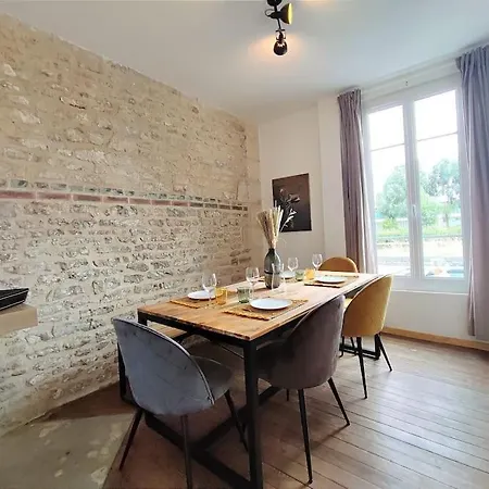 Au Fil De L'eau * Caen