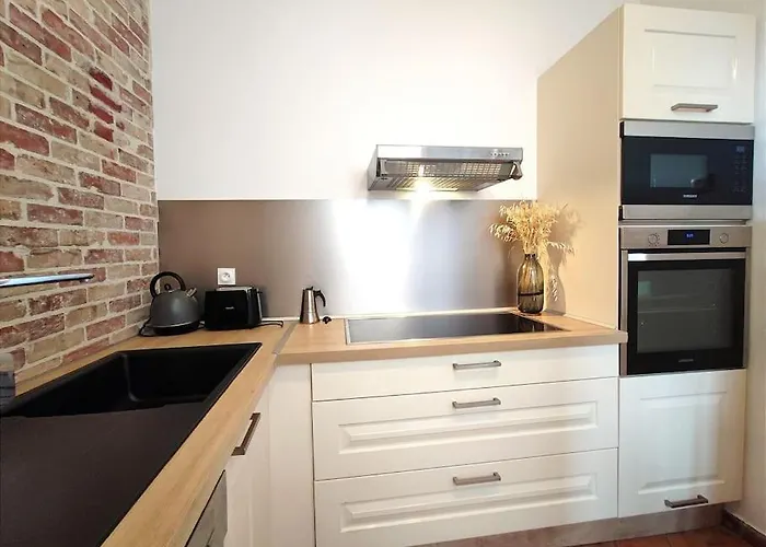 Au Fil De L'eau * Caen