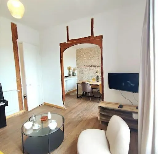 Holiday home Au Fil De L'eau Caen