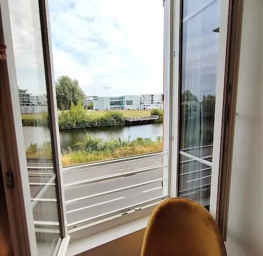 Au Fil De L'eau * Caen